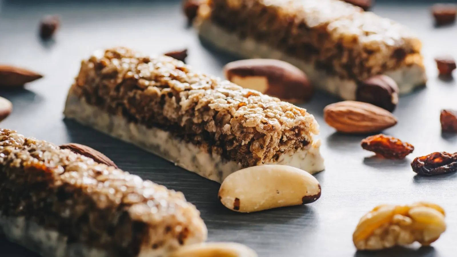 Protein Bars vs Energy Bars 1 1600x900