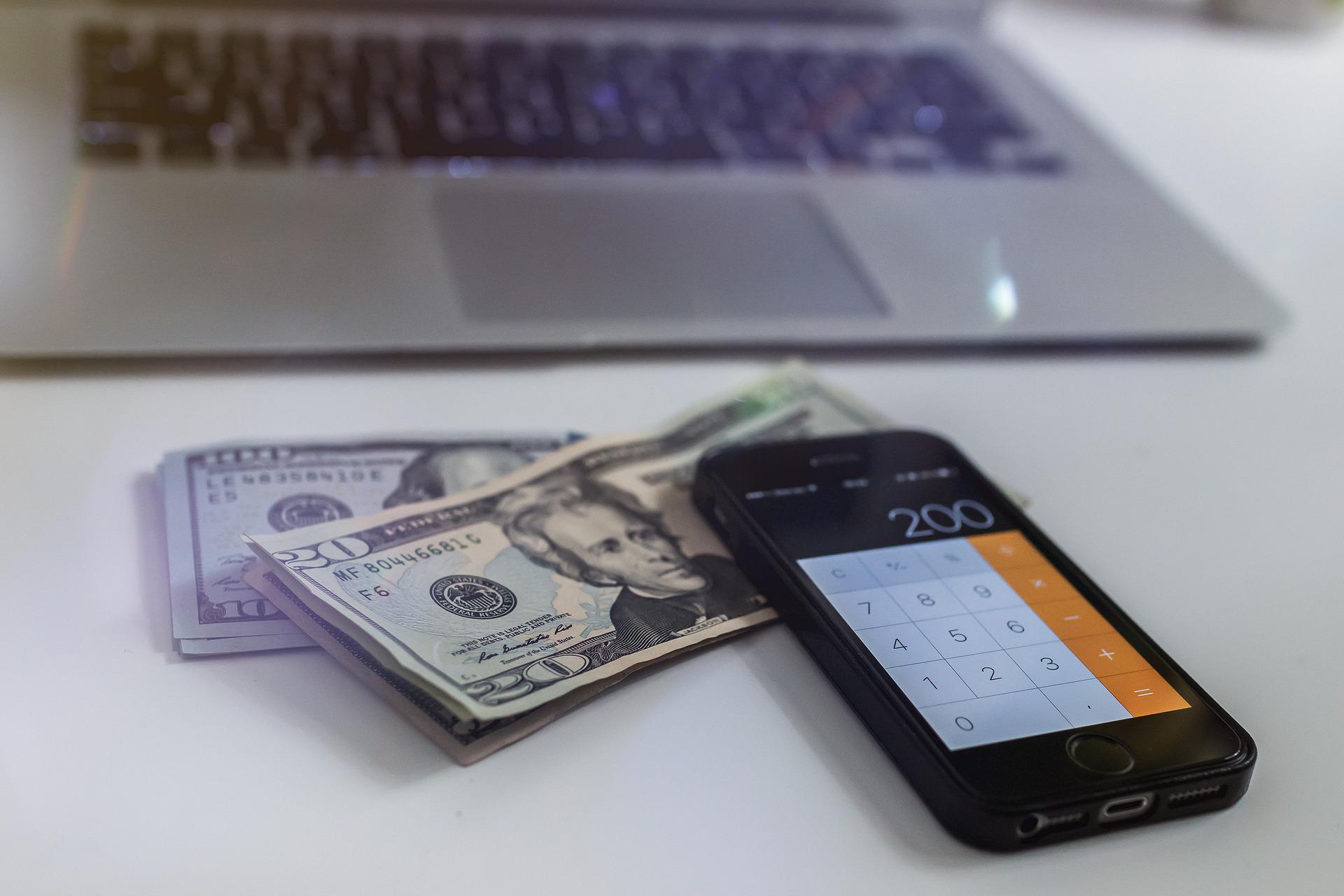 dollar ili evro ot chego zavisit cena i chto luchshe pokupat v 2022 godu